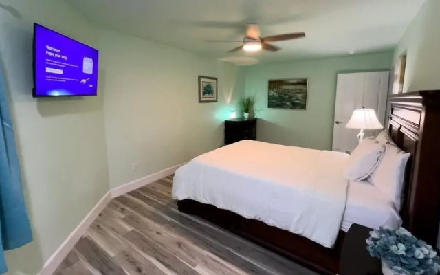 Blizzard's Lighthouse 4 Bedroom Home