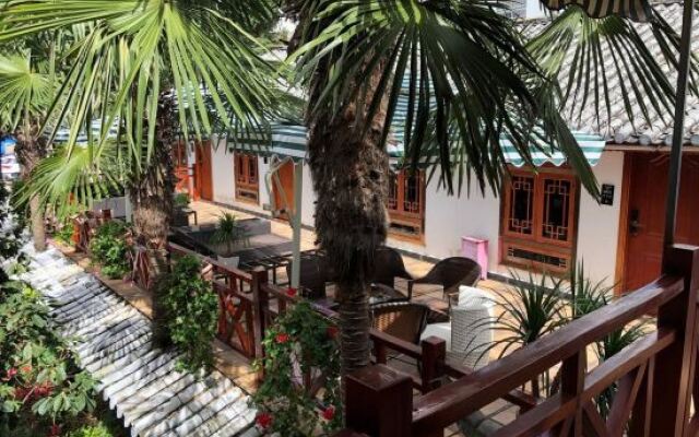 Yishan Mansion Lijiang