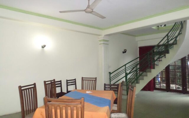 Green Woods Holiday Inn