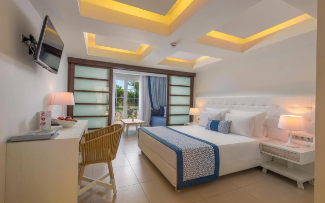 Elinotel Apolamare Hotel