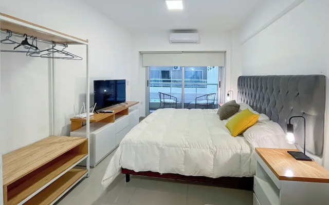 Studio With Pool and Balcony In San Telmo