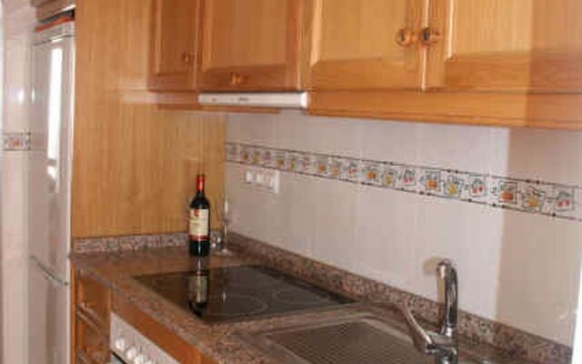 La Cinuelica R14 grd flr apt overlooking pool L124