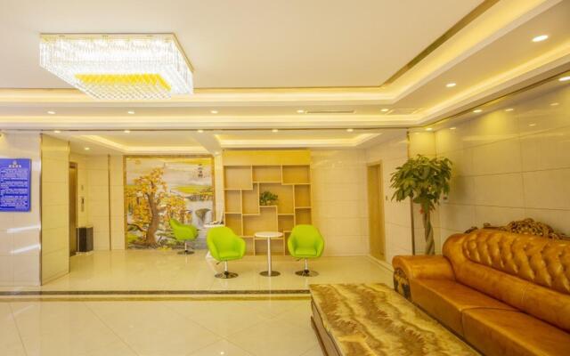 GreenTree Inn Shenyang Shenhe District Shenyang North Train Station Express Hotel