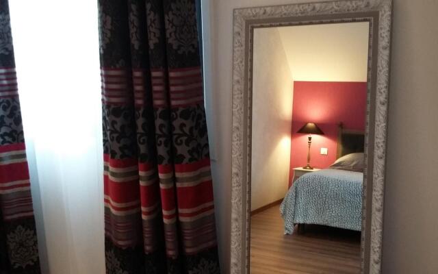 Hôtel les Aubépines