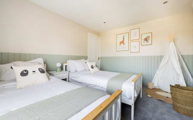 The Camberwell Nook - Lovely 5BDR House with Garden