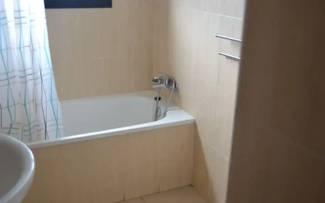 Fully Equipped Apartment in Monte Oiz