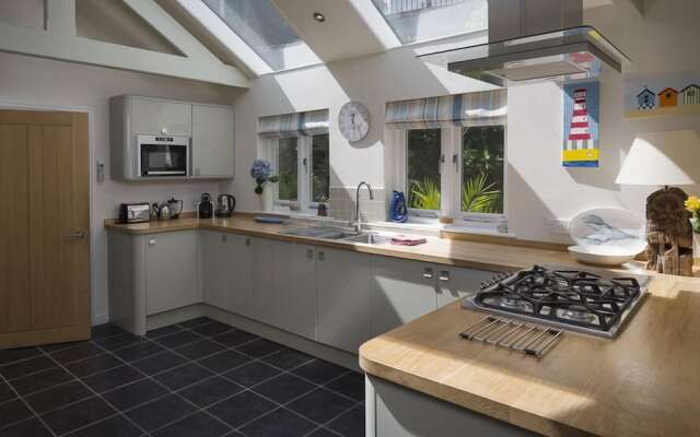 Gooder House