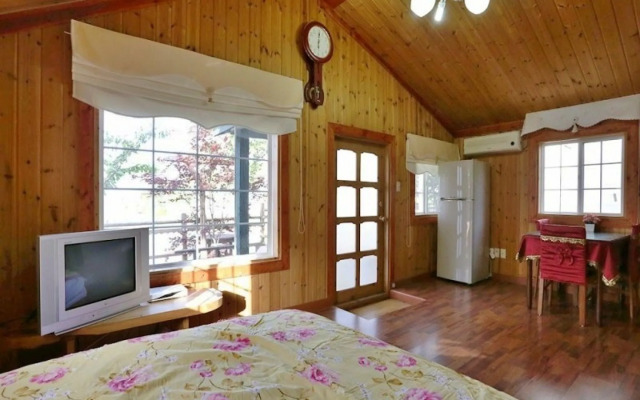 Yangyang Seorak Badanamuro Pension