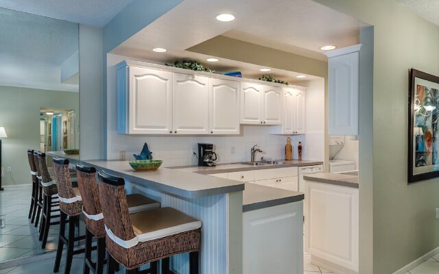 Jamaica Royale - T43 - 2 Br Condo