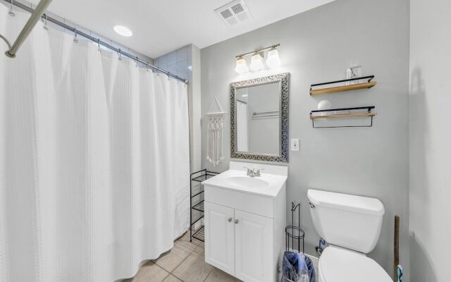 Destin West Gulfside 205