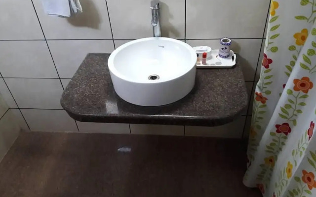 Hotel Raj Residency