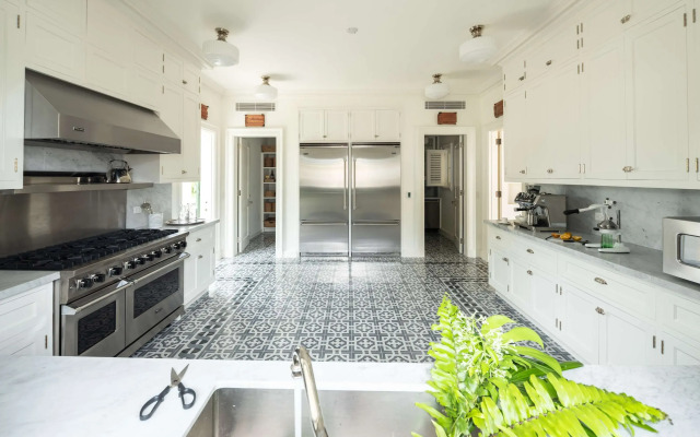 Magnificent 8BR Home w Caribbean Ocean Views