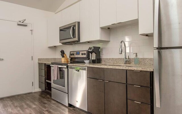 FRONTDESK Fairfax Flats West End Nashville