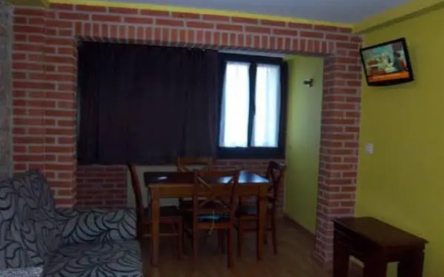 Apartamentos Entrepalacios