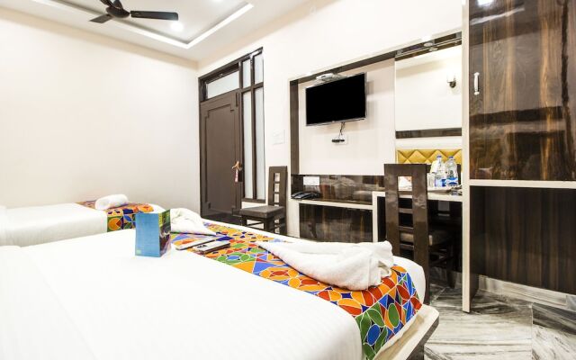 FabHotel Sant Homestay Golden Temple