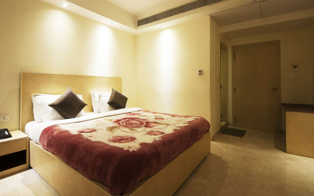 Mayur Hotel