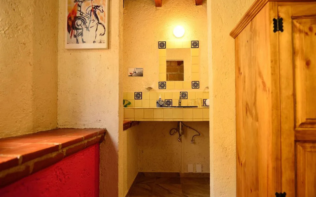 Mex Suites Casa Azul B&B