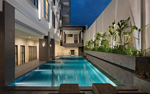 Sutasoma Hotel