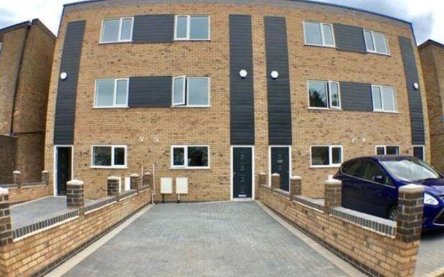 Modern 4 bed townhouse in Birmingham City Centre