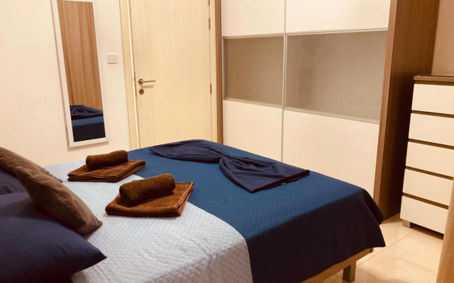 Grand Harbour View Lookout