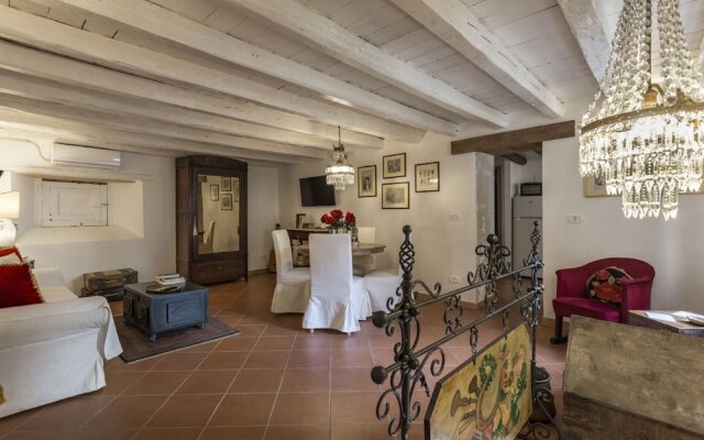 Maison Des Artistes