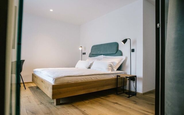 Vault Hotel