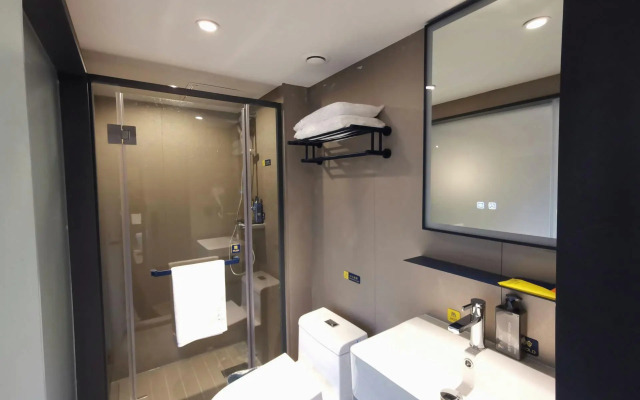 7 Days Inn Shanghai Xinzhuang Subway Station Cloud Nine Shopping Mall Branch