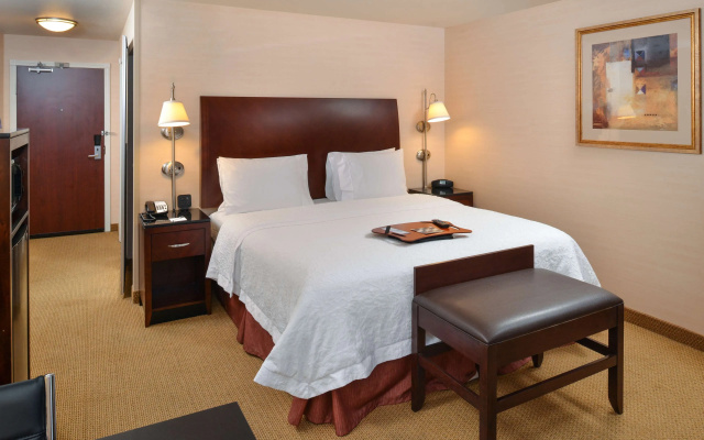 Hampton Inn & Suites Tacoma