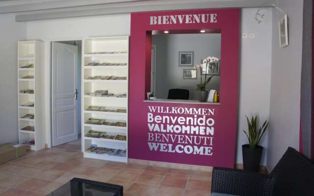 Hôtel Résidence Les Peupliers