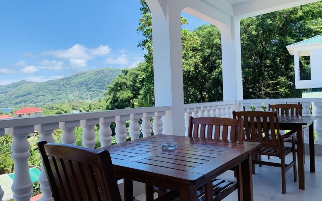Oceanic View Apartments