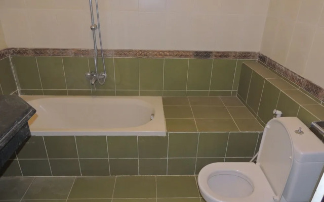 Sultan Cairo Nile Maadi