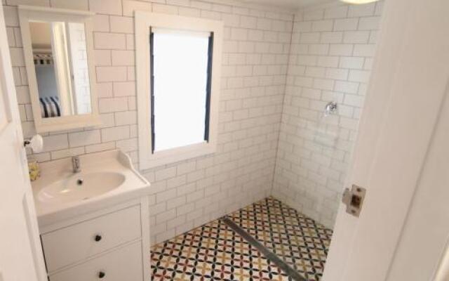 Good Vibes, 18 East Street