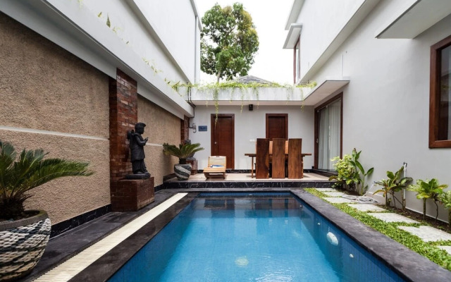 The Griyani Suite