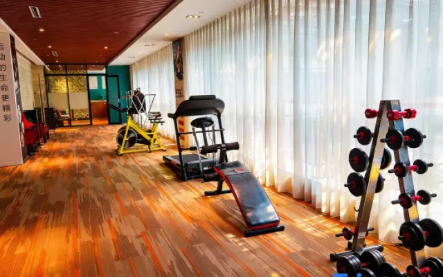 Lijing Xintiandi Hotel (Taian Tianwaicun Branch) – Sports – Taian