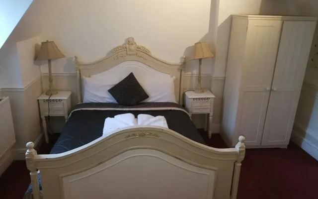 Crown Hotel Brackley