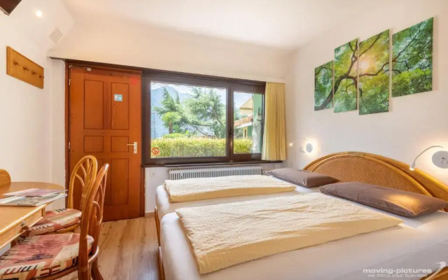 Bamboohouse Motel Riazzino
