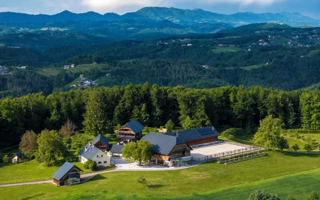 Posestvo Pule Equestrian Estate