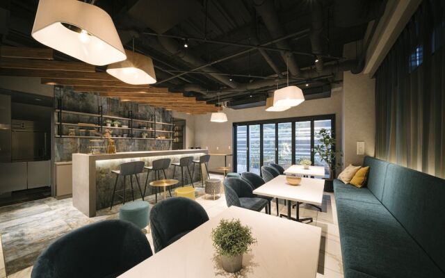 R Hotel Namba South