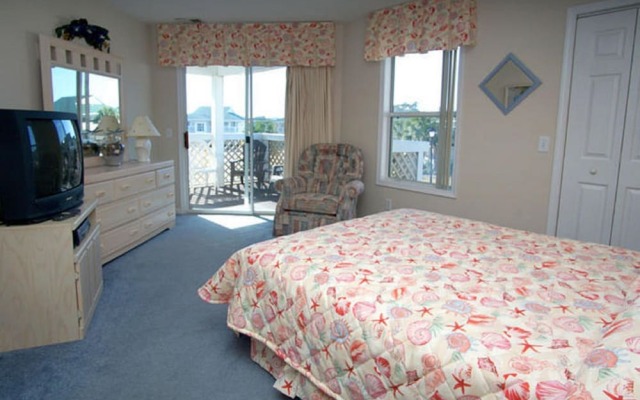 Shorehaven by Elliott Beach Rentals