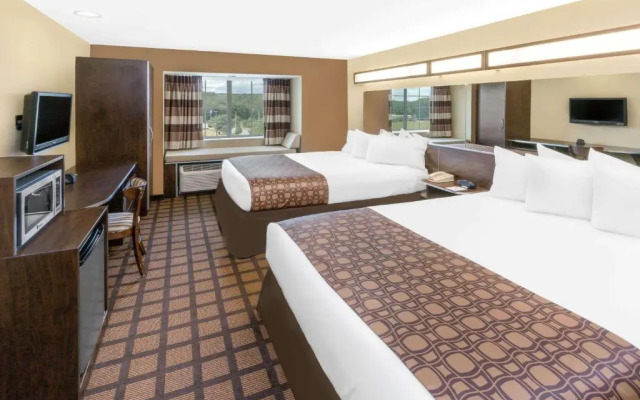 Microtel Inn & Suites Ozark