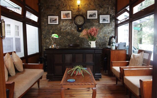 Bhikampur Lodge By Howard