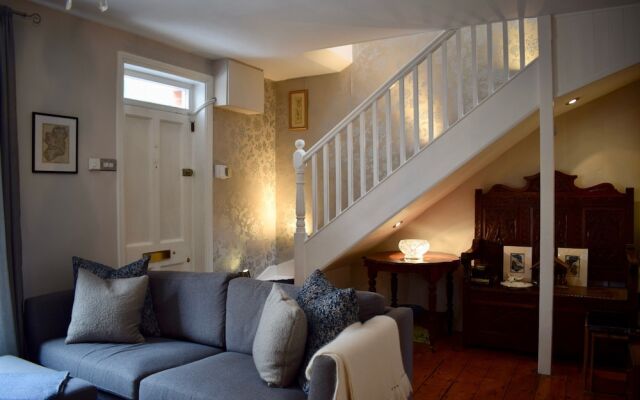 Central 2 Bedroom Dublin Home