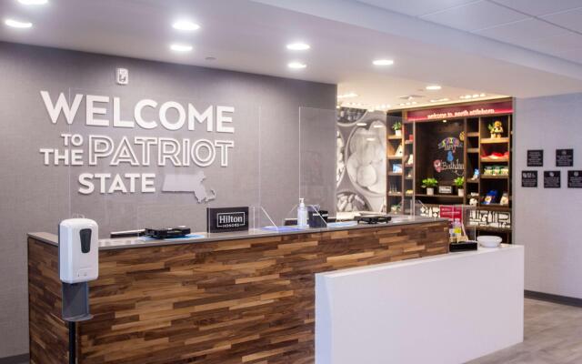 Hampton Inn & Suites North Attleboro