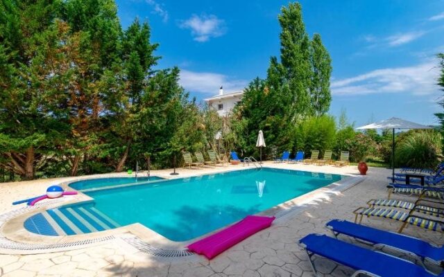 Villa Litsa