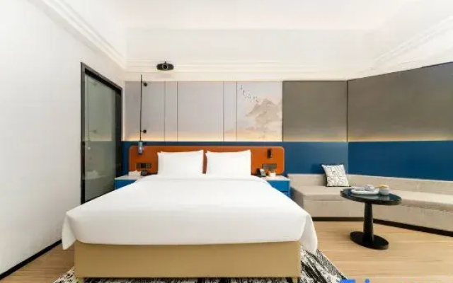 Yihang Huanpeng Hotel