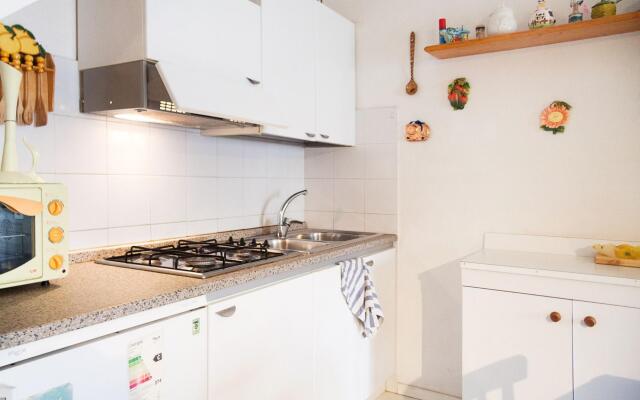 Trilocale Azzurro with small garden-TRILOCALE AZZURRO