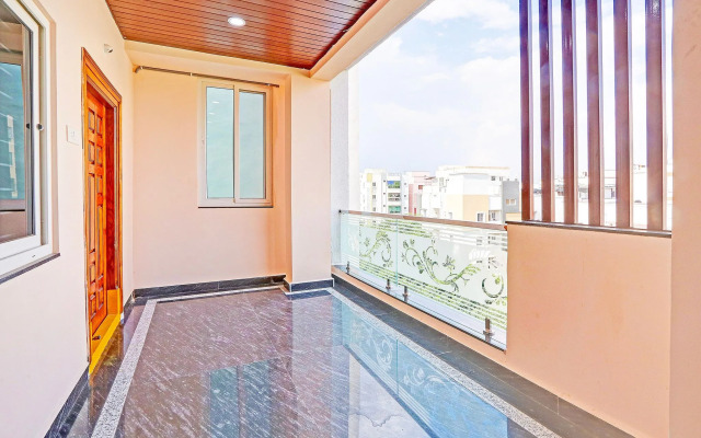 Hotel O N Grand Residency