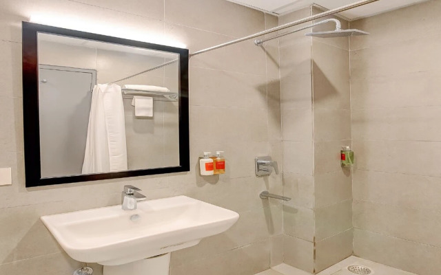 Hotel Aravali Inn & Banquet Hall