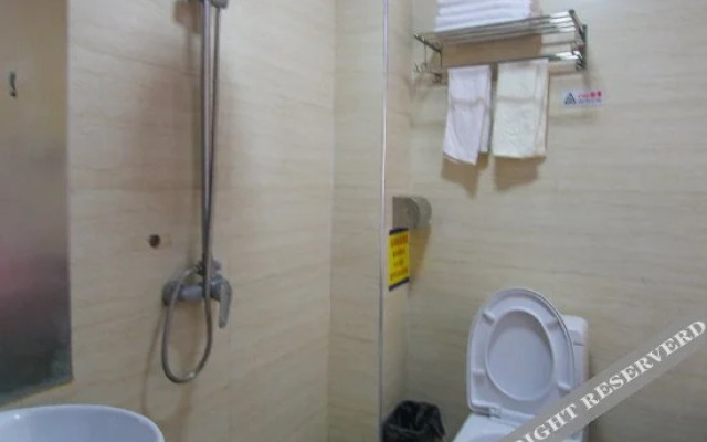 Border Town International Youth Hostel Fenghuang Ancient City Bar Street Branch