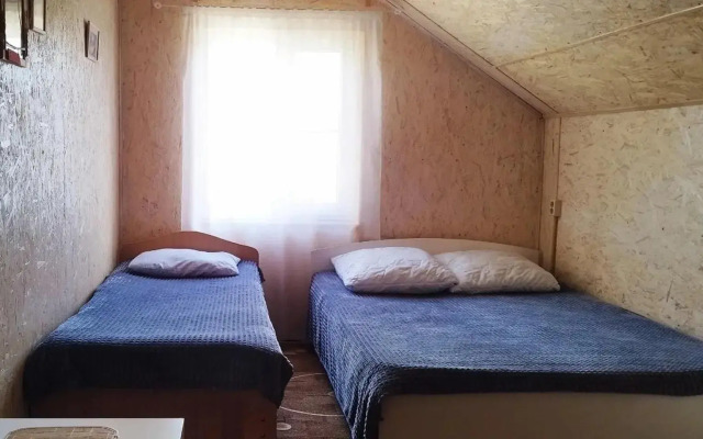 Cozy houses with access to the Belaya River
